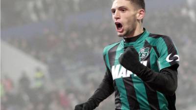 Domenico Berardi fue la figura del partido con sus cuatro goles ante el Milan.