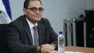 El pastor Alberto Solórzano forma parte de la Comisión de Depuración de la Policía Nacional.