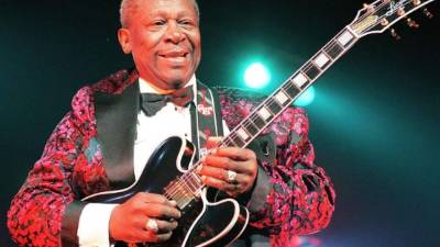 El guitarrista de Blues y compositor estadounidense B.B. King.