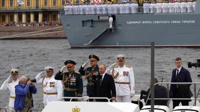 Putin busca crear una potencia marítima rusa con líneas rojas en el Ártico y los mares Negro y Báltico.