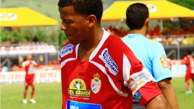 Henry Clark se mostró feliz por su convocatoria a la Bicolor.