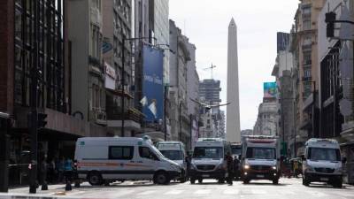 El fuego se inició en el quinto piso, en un vestíbulo con proyección a los ascensores. Imagen AFP.