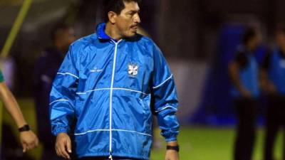 Carlos Martínez tiene al Platense en el segundo lugar del campeonato.