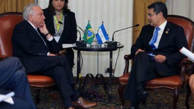 Hernández y Temer abordaron diversos temas de cooperación bilateral entre Honduras y Brasil.