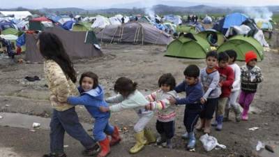 Buscan obtener fondo de 4.000 millones de dólares para apoyar a los niños en países de riesgo. Foto: EFE