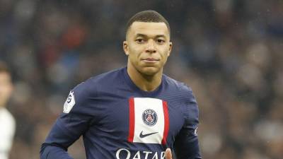La decisión de Mbappé sobre su futuro parece entrar en la recta final. La famosa “novela” continúa su curso y medios confirman su fichaje por el Real Madrid.