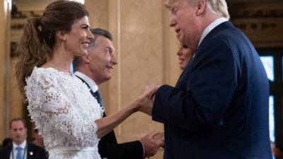 Juliana Awada, la primera dama argentina, deslumbró con su belleza y elegancia a los líderes mundiales congregados el fin de semana pasado en Buenos Aires para la cumbre del G20, incluyendo al presidente estadounidense, Donald Trump.