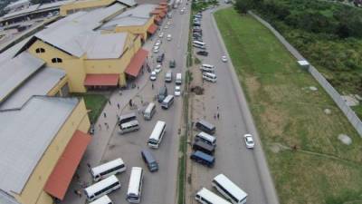 Todo sector transporte paga “impuesto de guerra”.