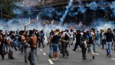 La crisis política que se vive en Venezuela ha dejado varios muertos, especialmente de jóvenes.