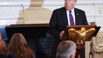 Tras la divulgación del nuevo informe, la Casa Blanca informó que Trump 'sigue orgulloso del trabajo que el Gobierno realizó para ayudar a los puertorriqueños'.