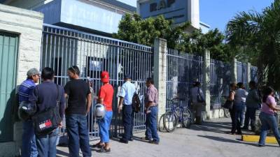 Los fondos son utilizados para consolidación de deudas de tarjetas de créditos, gastos médicos, salud, educación, entre otros.