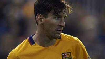 Messi terminó ante Leverkusen con algunas molestias.