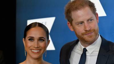 Los duques de Sussex, Meghan y Harry, estrenan este jueves la segunda parte de su explosivo documental contra la familia real.