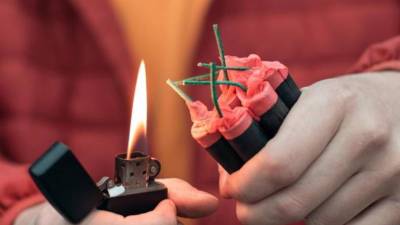 En Tegucigalpa y San Pedro Sula se realizan operativos y decomisos de pólvora. Imagen referencial de archivo.