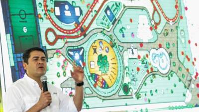 El presidente de Honduras, Juan Orlando Hernández, presidió el evento en San Pedro Sula.