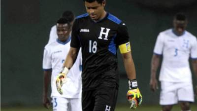Noel Valladares, al final del partido amistoso ante Turquía.