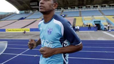 Carlo Costly está optimista previo al juego contra Jamaica.