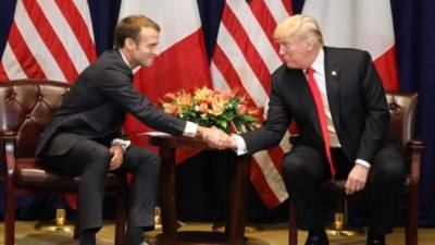 Trump y Macron sostienen una cercana amistad pese a la guerra comercial que el magnate ha desatado contra China y la Unión Europea./AFP.