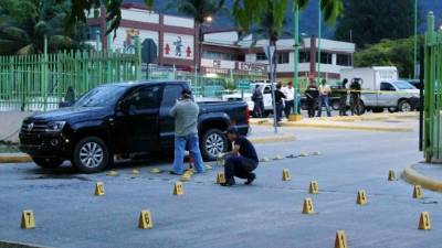 Varios casquillos de Ak-47 fueron encontrados en la escena del crimen.