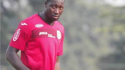 Ayoví se convierte en la sexta baja del Marathón.