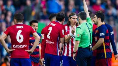 El brasileño podría ser sancionado con varios juegos.