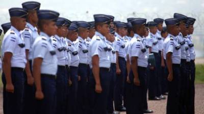 Foto referencial de estudiantes de la Academia Militar Francisco Morazán.