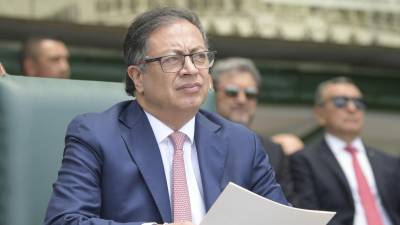 Petro negó haber recibido dinero del narcotráfico para su campaña presidencial tras acusaciones vertidas en audios de uno de sus principales aliados.