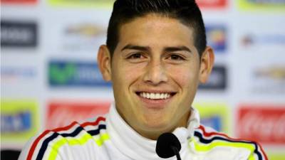 James en conferencia de prensa en el estadio San Carlos de Apoquindo, en Santiago.