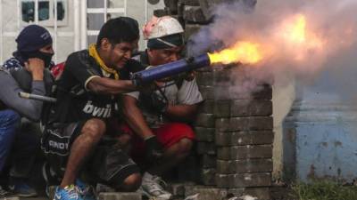 Los violentos enfrentamientos y ataques a manifestantes han dejado más de 140 muertos en Nicaragua./AFP.