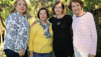 Sara Vallejo, Nora Sierra, Hilda López y Leda Retes.