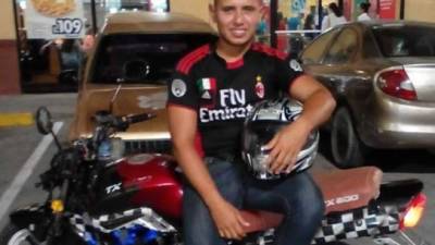 Jender Stanley Mancía López (23) era empleado de una cadena de farmacias.