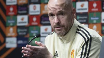 Erik Ten Hag durante la conferencia de prensa previo al duelo ante el Barcelona este jueves.