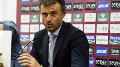 El estratega del Barcelona durante la rueda de prensa. Foto EFE/Miguel Angel Molina