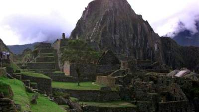 Las pinturas fueron realizadas esta mañana en un muro del Camino Inca que conduce a Machu Picchu por un turista de apariencia extranjera. EFE/Archivo.