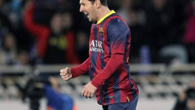 Leo Messi celebra tras marcar ante la Real Sociedad.