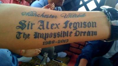 Este es el tatuaje que se hizo el aficionado del Manchester United.
