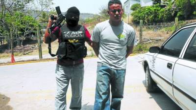 La DNIC capturó al taxista José Edwin Espinal por robo de vehículo.