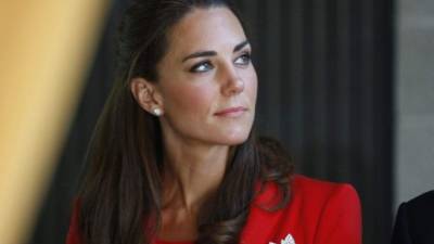 Afectada. Kate, madre del príncipe George busca medidas para que el estrés no afecte su segundo embarazo.
