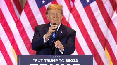 Trump enfrenta una acusación penal en Georgia por el supuesto intento de revertir los resultados de las elecciones presidenciales.