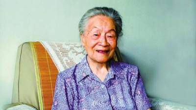 Yang Jiang, novelista, dramaturga y traductora al mandarín de Don Quijote de la Mancha.