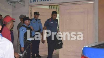 La cuarteta arbitral comandada por Raúl Castro salió tres horas después del estadio Ceibeño.