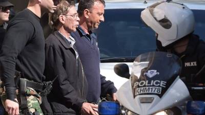 El hombre fue apresado tras aterrizar en el aeropuerto de Chipre.