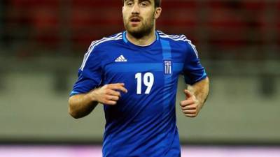 Sokratis Papastathopoulos, de Grecia, es quizá uno de los nombres más complejos.