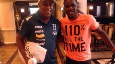 Joel Campbell compartió con Hernán Medford.