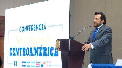 El Vicepresidente de El Salvador, Félix Ulloa, inauguró la Conferencia Sobre el Futuro de Centroamérica.