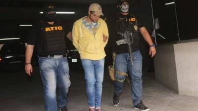 José Cardona fue arrestado en la Residencial Plaza.