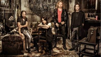 En junio, los mexicanos comenzaron su gira titulada “Cama incendiada” por distintas ciudades de Estados Unidos.