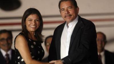 Los presidentes Laura Chinchilla y Daniel Ortega durante un encuentro previo al inicio del conflicto marítimo.