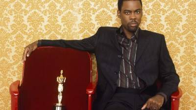 En 2007, Chris fue votado en el Reino Unido como el noveno mejor humorista en el programa 100 Greatest Stand-Ups de Channel 4.