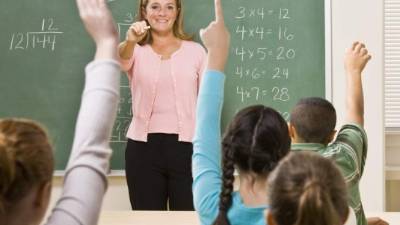 Los profesores no sólo deben dominar los conocimientos, sino también la didáctica.